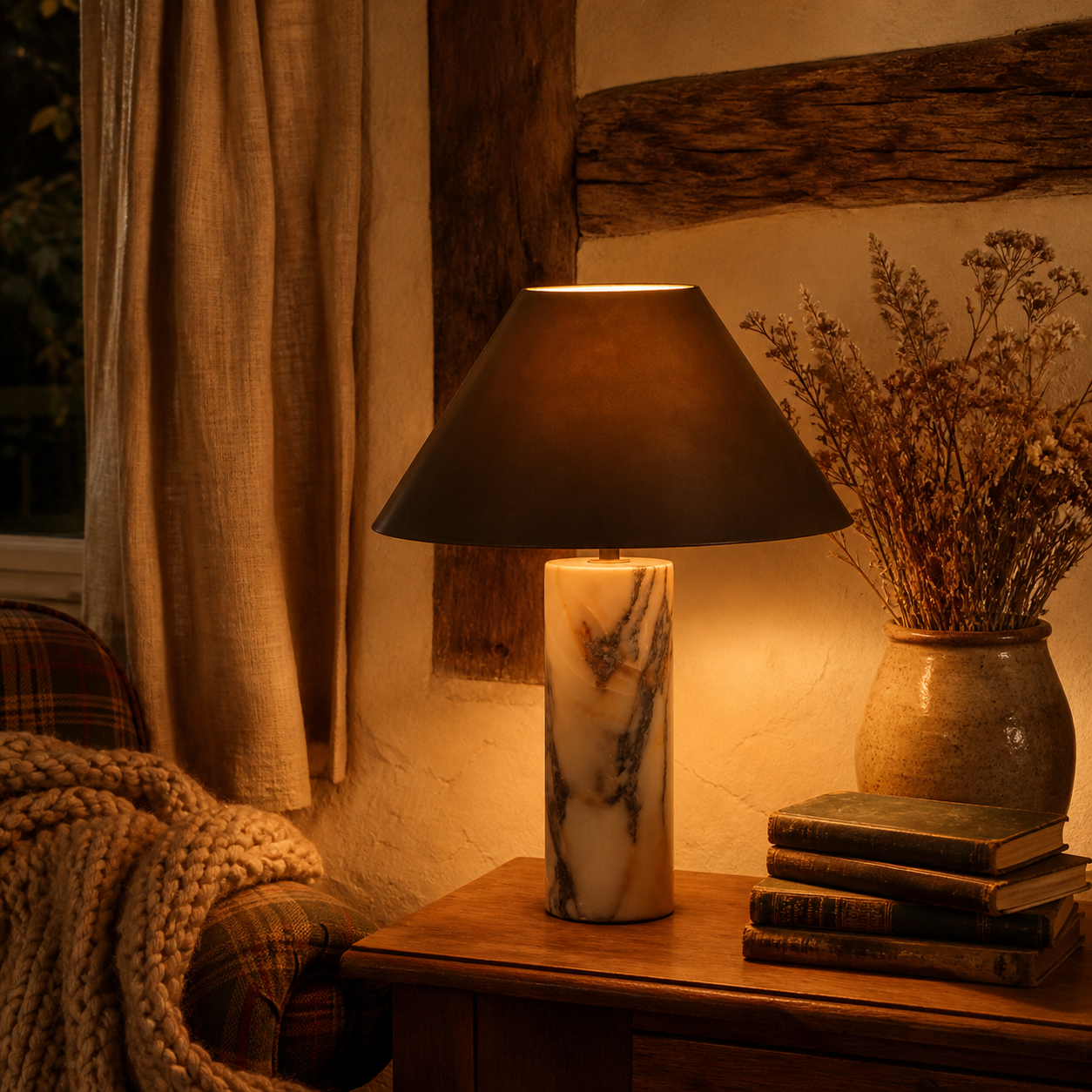 Galea - Table Lamp
